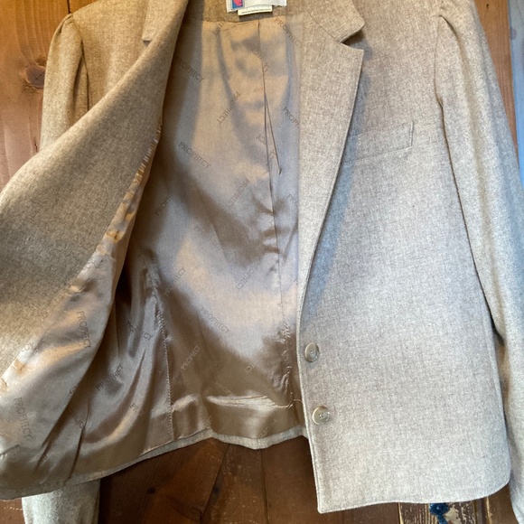 Prophecy Women’s Wool Blazer - Picture 2 of 5